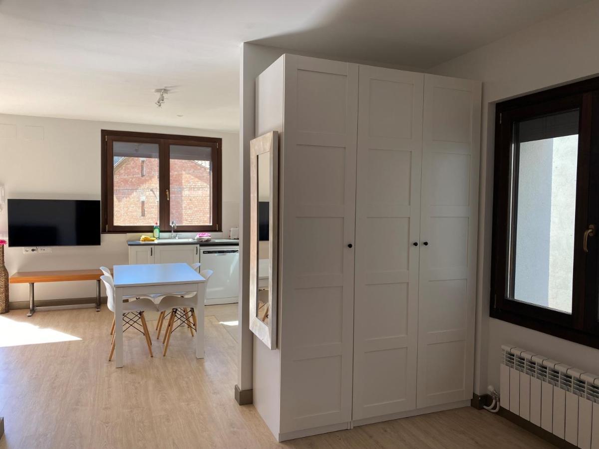 Apartamento Acogedor Sant Joan de les Abadesses Bagian luar foto